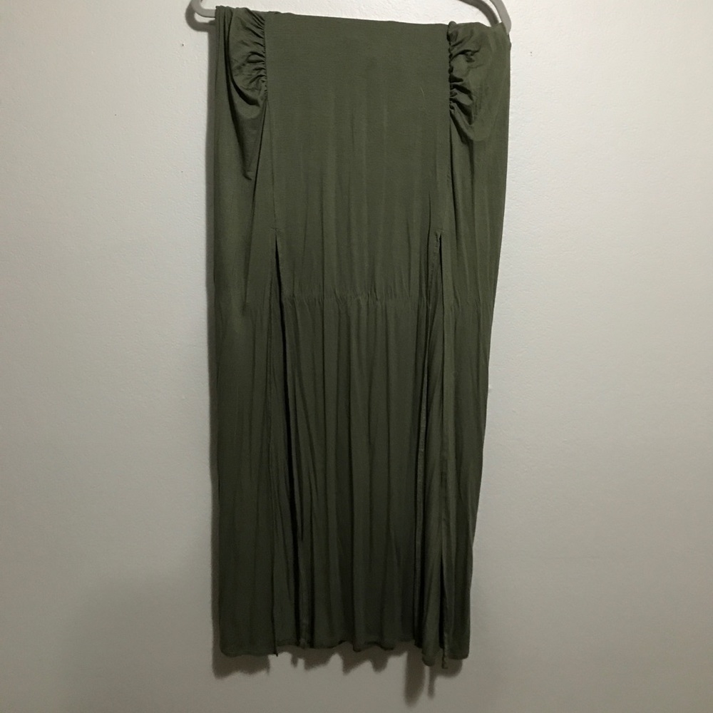 Olive maxi skirt with slits
